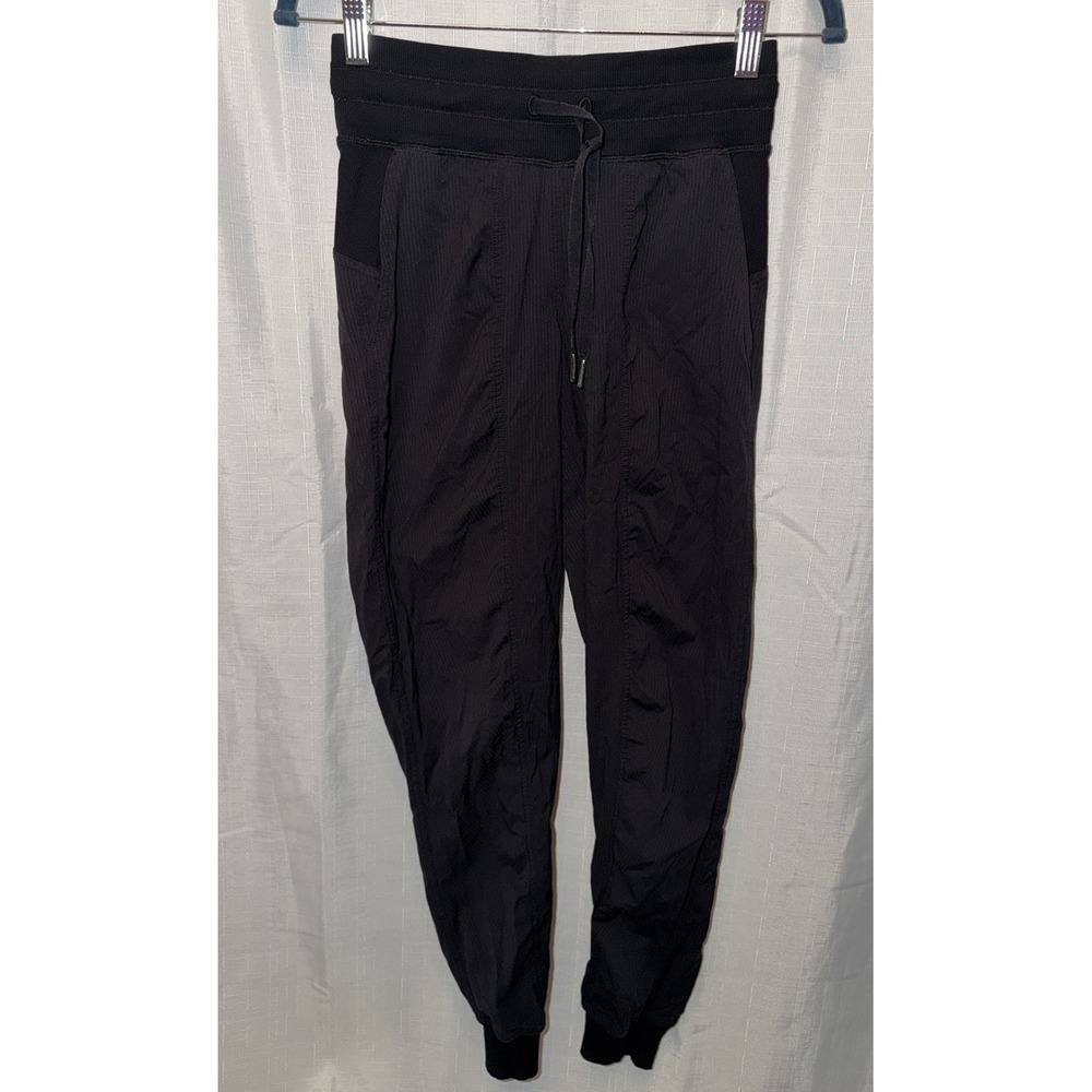 Lululemon Pants Women 2 Black Dance Studio Jogger Elastic Waist Pocket Athletic - Picture 2 of 9